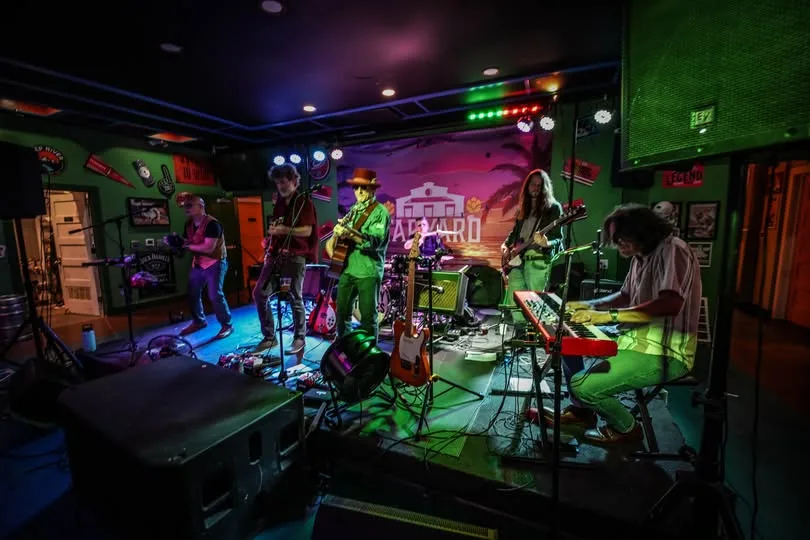 The Petty Thieves